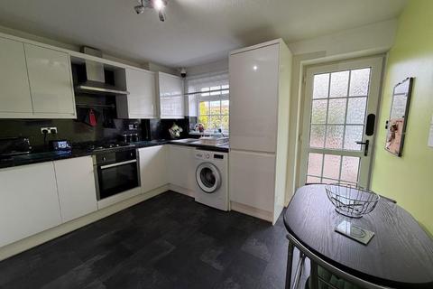 undefined, Springbok Close, Summergroves Way, HULL, HU4 6UJ