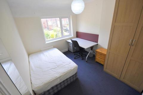 3 bedroom house to rent, Belle Vue Road