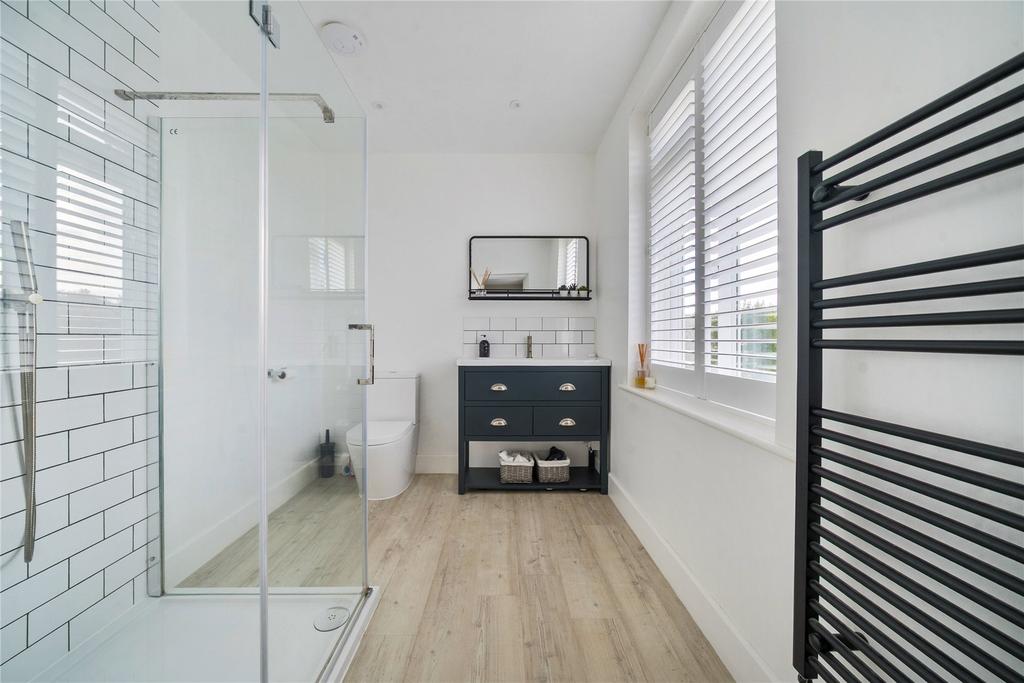 Ensuite