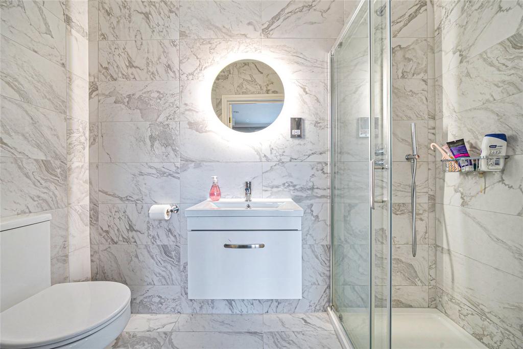 Ensuite
