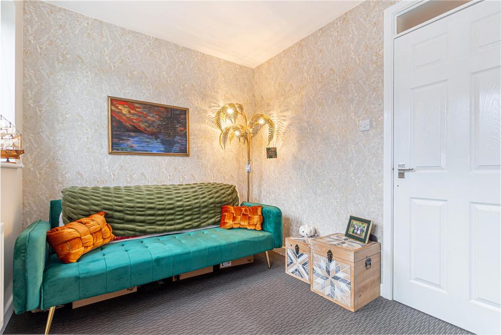 Bedroom-2-2.jpg
