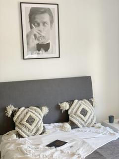 14 bedroom house share to rent, Cheyne Walk