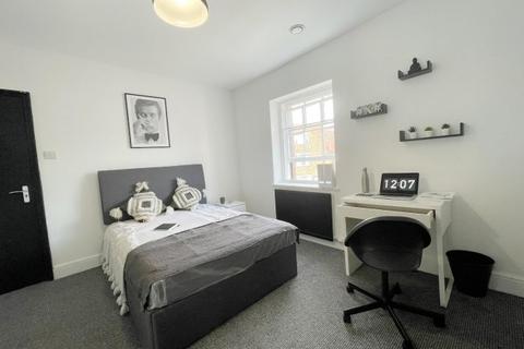 14 bedroom house share to rent, Cheyne Walk