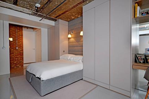 2 bedroom flat to rent, Hoxton Square, Hoxton, London, N1