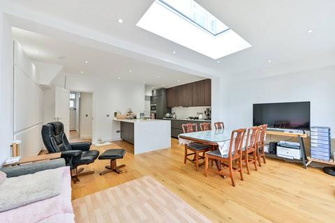 4 bedroom terraced house for sale, Elm Close, Raynes Park, London, SW20