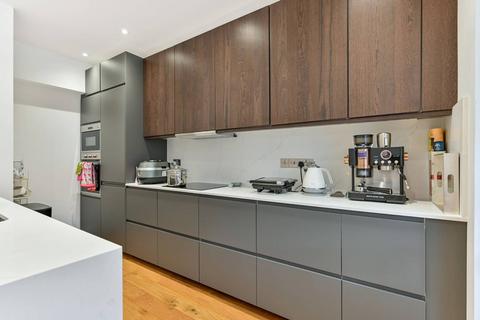 4 bedroom terraced house for sale, Elm Close, Raynes Park, London, SW20