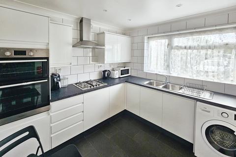 undefined, De Havilland Close, Hatfield AL10