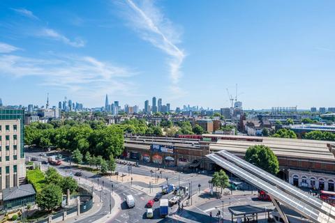 2 bedroom flat for sale, St George Wharf, Vauxhall, London, SW8