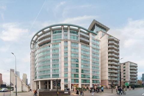 2 bedroom flat for sale, St George Wharf, Vauxhall, London, SW8