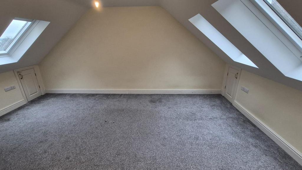 13 CM Bedroom 3 1.jpeg