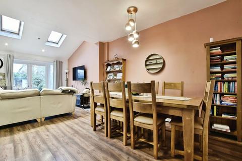 undefined, Avondale Road, Greater Manchester SK3