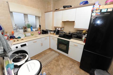 2 bedroom apartment for sale, Chamberlain House, Ned Lane, Tyersal
