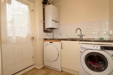 undefined, Caldecot Avenue, Cheshunt, Waltham Cross