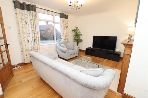 2 bedroom end of terrace house for sale, Grantham Green, Borehamwood
