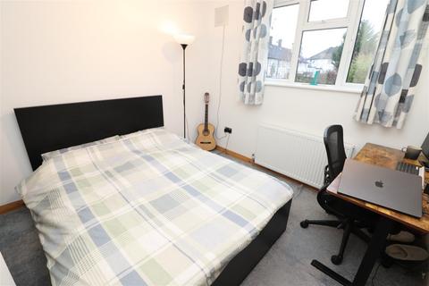 2 bedroom end of terrace house for sale, Grantham Green, Borehamwood
