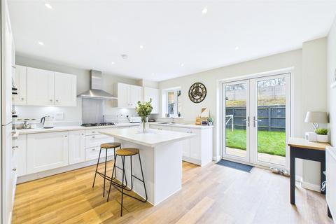 4 bedroom detached house for sale, Crispin Road, Dereham