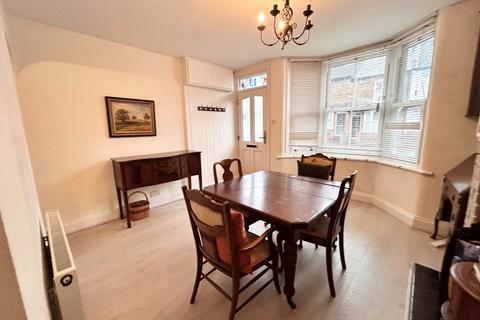 2 bedroom terraced house for sale, Malden Road, Borehamwood