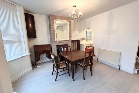 2 bedroom terraced house for sale, Malden Road, Borehamwood