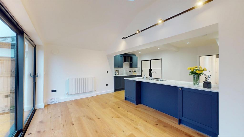 Dining/Family Room