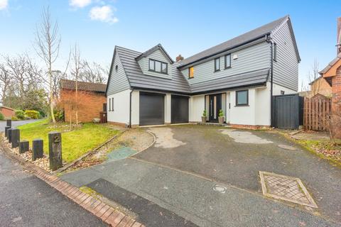 undefined, Holly Court, Greater Manchester SK14