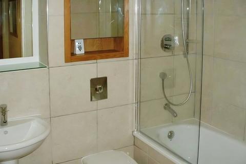 2 bedroom flat to rent, Magellan House, Armouries Way, Leeds, West Yorkshire, LS10