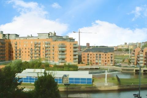 2 bedroom flat to rent, Magellan House, Armouries Way, Leeds, West Yorkshire, LS10