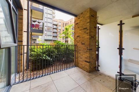 1 bedroom flat to rent, Prince Regent Road, Hounslow TW3