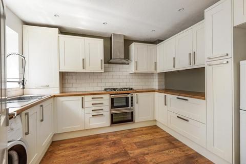 3 bedroom semi-detached house for sale, Insall Road,  Chipping Norton,  OX7