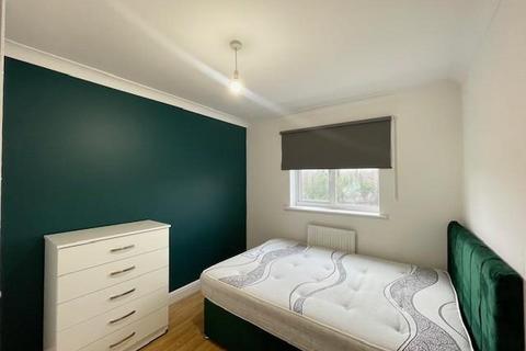Marsh Lane,  Stanmore,  HA7