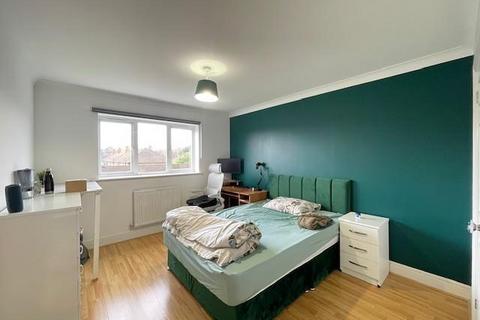 2 bedroom apartment to rent, Marsh Lane,  Stanmore,  HA7