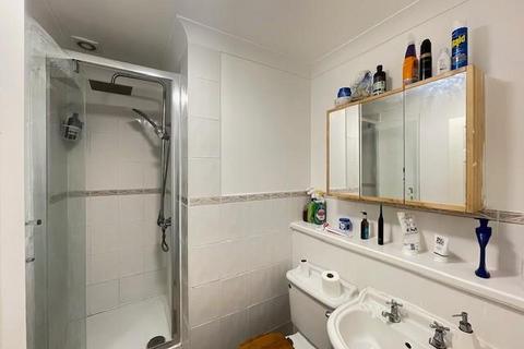 2 bedroom apartment to rent, Marsh Lane,  Stanmore,  HA7
