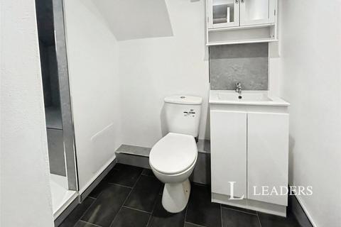 undefined, High Street, Cheltenham, Gloucestershire, GL52