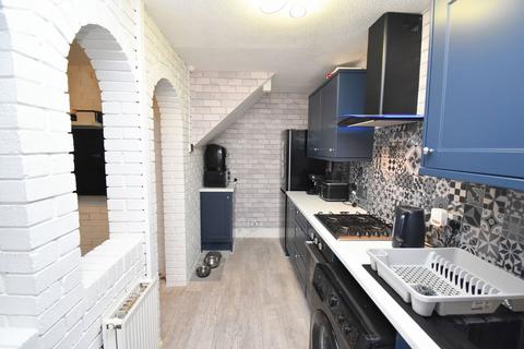 2 bedroom semi-detached house for sale, Blair Drive, Widnes, WA8 4QT