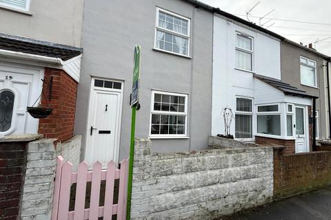 3 bedroom house to rent, Essex Road, Suffolk NR32