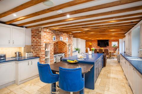 7 bedroom detached house for sale, Denne Manor Lane, Shottenden, Canterbury, Kent, CT4