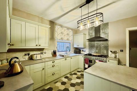 4 bedroom terraced house for sale, Berwick Street, Cumbria CA14