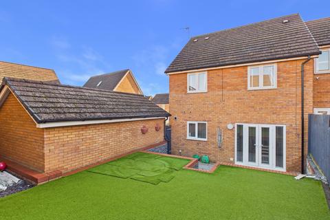 undefined, Serin Mead, Leighton Buzzard, LU7