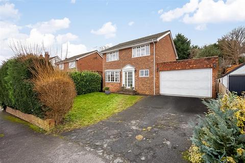 Fairdene Road, Coulsdon CR5