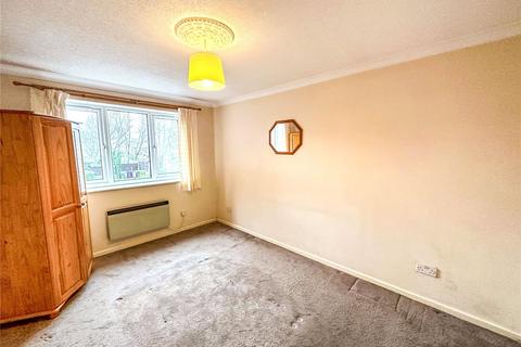 2 bedroom flat for sale, St James Court, Voltaire Avenue, Salford, M6