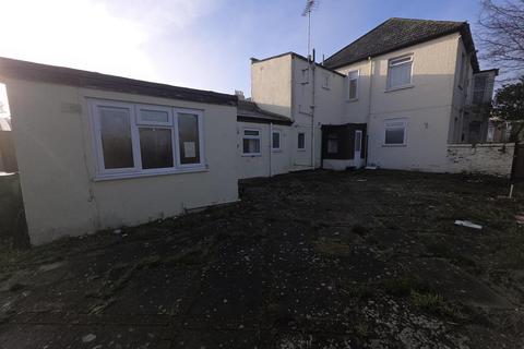undefined, Walton Road, Hertfordshire EN11
