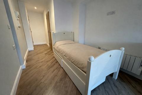 1 bedroom flat to rent, 15 Freckingham Street, Nottingham, Nottinghamshire, NG1