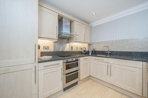 2 bedroom flat for sale, Devonshire Street, London W4