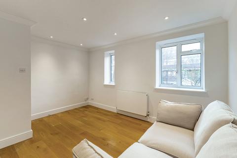 1 bedroom flat for sale, Chelsea Manor Street, London SW3