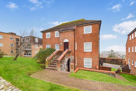 2 bedroom flat for sale, Carew Road, Eastbourne BN21