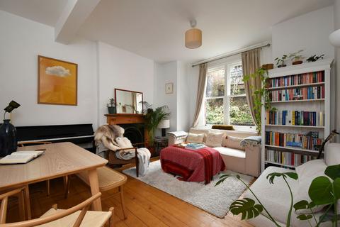 2 bedroom flat for sale, Underhill Road, East Dulwich, London, SE22 0QP