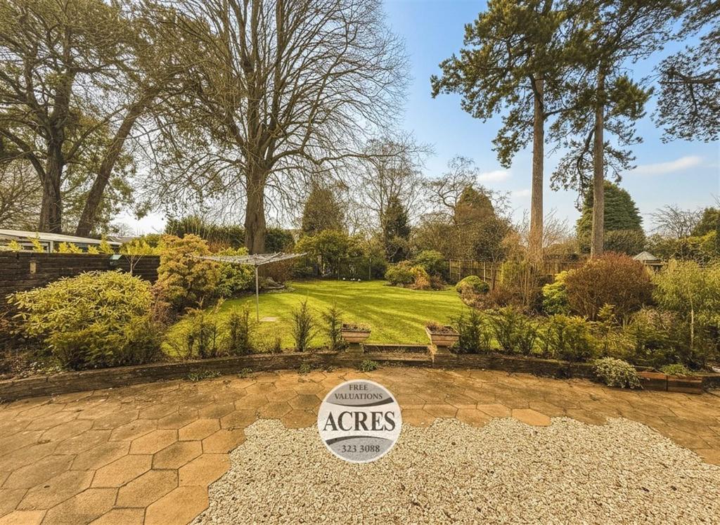 Garden (Large).jpg