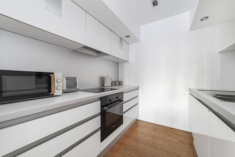 2 bedroom apartment to rent, Lee Street, London E8
