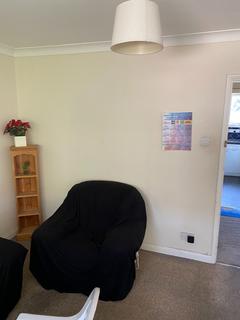 4 bedroom terraced house to rent, Corban Road, 5