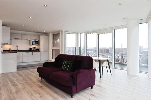 2 bedroom flat to rent, Western Gateway, London, E16