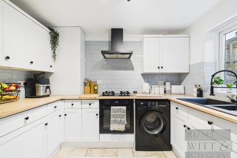 3 bedroom end of terrace house for sale, Kingsley Close, St. Leonards-On-Sea